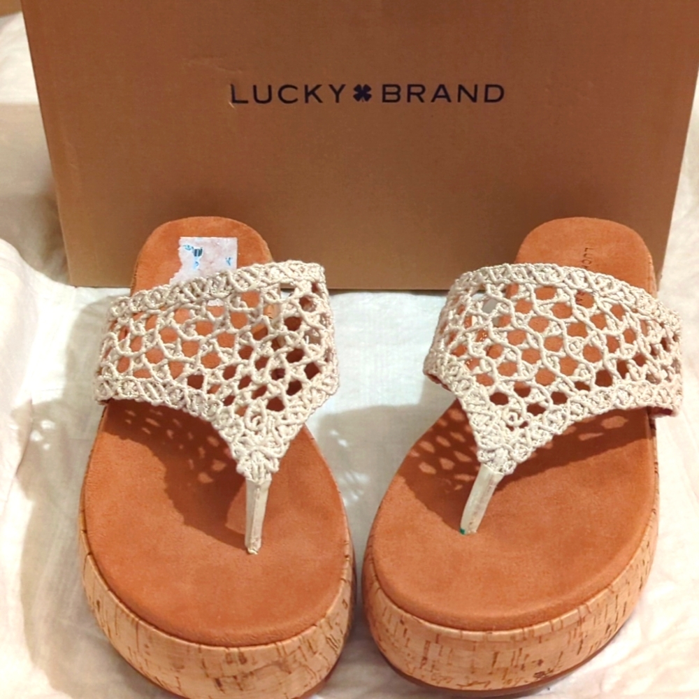 LUCKY BRAND NIB Platform Sandals 9.5
